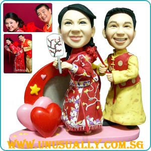 Customized 3D Caricature Traditional Chinese Wedding Cake Topper